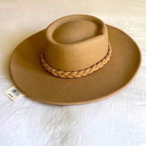 Fall wide brim hat! Braid detail. Tags still on from Target. Never worn.
